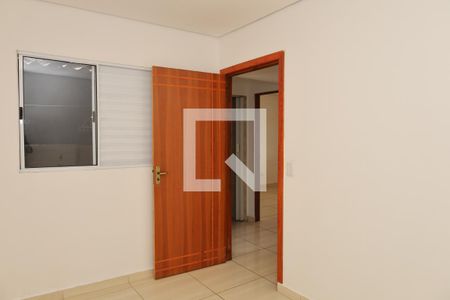 Quarto 1 de casa para alugar com 2 quartos, 65m² em Vila Jacuí, São Paulo