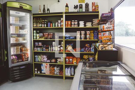 Apartamento para alugar com 62m², 2 quartos e 1 vaga Apartamento para alugar com 62m², 2 quartos e 1 vagaMercado