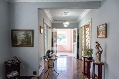 Casa à venda com 439m², 6 quartos e 6 vagasHall de entrada