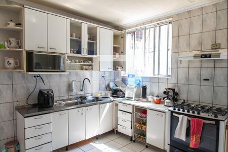 Casa à venda com 439m², 6 quartos e 6 vagasCozinha