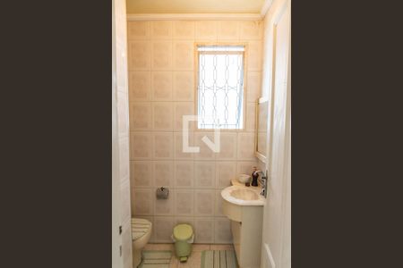 Casa à venda com 439m², 6 quartos e 6 vagasLavabo