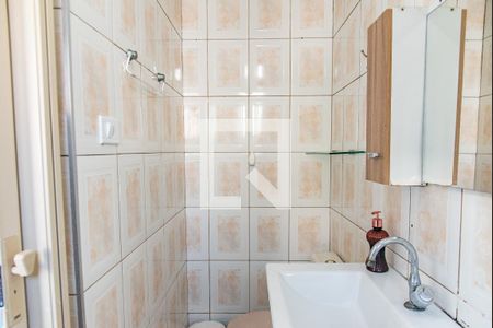 Casa à venda com 439m², 6 quartos e 6 vagasBanheiro 2