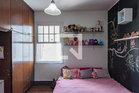 Casa à venda com 439m², 6 quartos e 6 vagasQuarto 2