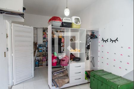 Casa à venda com 439m², 6 quartos e 6 vagasQuarto 3