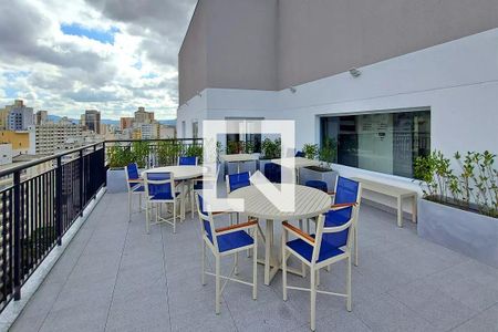 Studio para alugar com 25m², 1 quarto e sem vaga Studio para alugar com 25m², 1 quarto e sem vagaPiscina