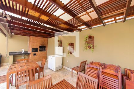 Apartamento para alugar com 91m², 2 quartos e 1 vaga Apartamento para alugar com 91m², 2 quartos e 1 vagaÁrea comum - Churrasqueira