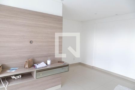 Sala de apartamento para alugar com 2 quartos, 91m² em Vila das Palmeiras, Guarulhos