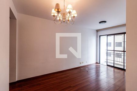 Sala de apartamento para alugar com 3 quartos, 70m² em Vila Floresta, Santo André