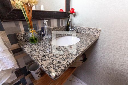 Casa à venda com 75m², 2 quartos e 2 vagas Casa à venda com 75m², 2 quartos e 2 vagasLavabo