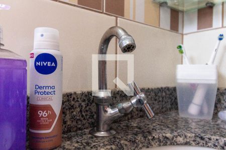 Casa à venda com 75m², 2 quartos e 2 vagas Casa à venda com 75m², 2 quartos e 2 vagasBanheiro - torneira