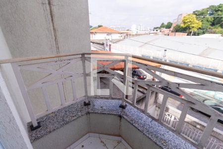 Casa à venda com 75m², 2 quartos e 2 vagas Casa à venda com 75m², 2 quartos e 2 vagasVaranda