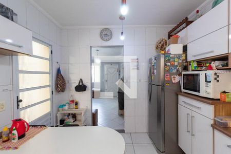 Casa à venda com 75m², 2 quartos e 2 vagas Casa à venda com 75m², 2 quartos e 2 vagasCozinha