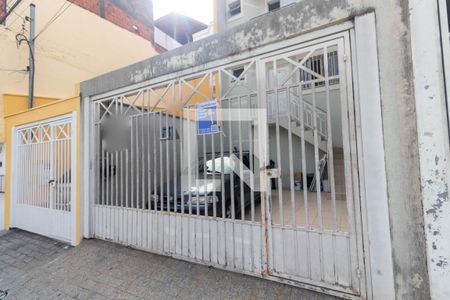 Casa à venda com 75m², 2 quartos e 2 vagas Casa à venda com 75m², 2 quartos e 2 vagasFachada