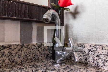 Casa à venda com 75m², 2 quartos e 2 vagas Casa à venda com 75m², 2 quartos e 2 vagasBanheiro - torneira