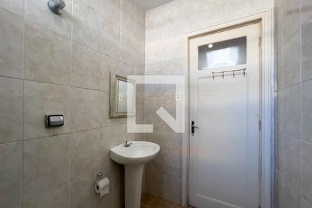 Banheiro de apartamento para alugar com 2 quartos, 46m² em Cambuci, São Paulo