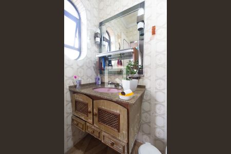 Casa à venda com 180m², 3 quartos e 6 vagas Casa à venda com 180m², 3 quartos e 6 vagasSuíte