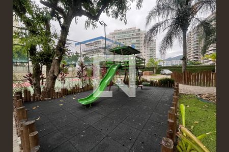 Apartamento para alugar com 125m², 3 quartos e 1 vaga Apartamento para alugar com 125m², 3 quartos e 1 vagaÁrea comum - Playground