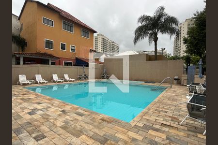 Apartamento para alugar com 125m², 3 quartos e 1 vaga Apartamento para alugar com 125m², 3 quartos e 1 vagaÁrea comum - Piscina