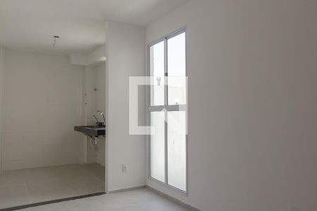 Sala de apartamento para alugar com 2 quartos, 58m² em Cavalhada, Porto Alegre