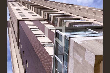 Apartamento à venda com 82m², 3 quartos e 2 vagas Apartamento à venda com 82m², 3 quartos e 2 vagasFachada