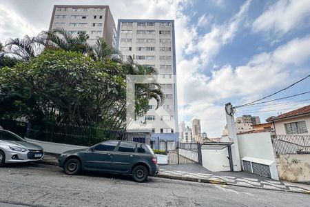 Apartamento à venda com 70m², 3 quartos e 1 vaga Apartamento à venda com 70m², 3 quartos e 1 vagaFachada