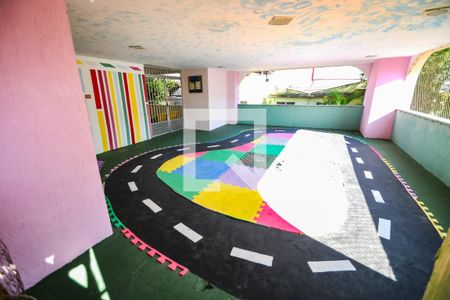 Apartamento à venda com 56m², 2 quartos e sem vagaÁrea comum - Playground