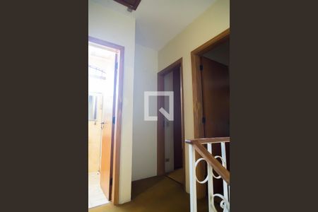 Casa à venda com 125m², 3 quartos e 2 vagasCorredor
