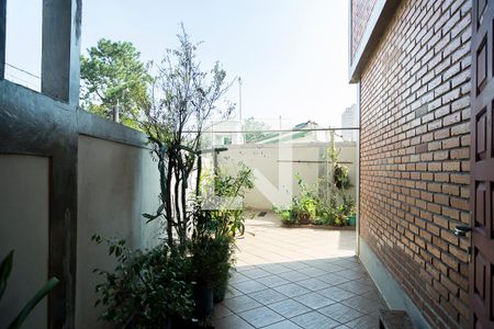 Casa à venda com 125m², 3 quartos e 2 vagasQuintal
