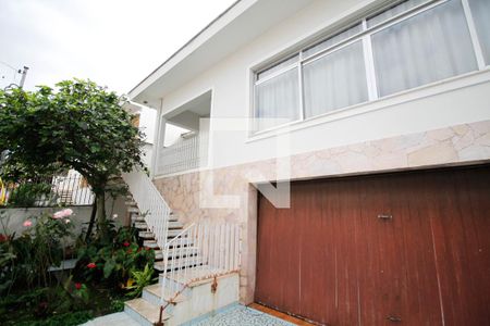 Casa à venda com 250m², 3 quartos e 4 vagasFachada