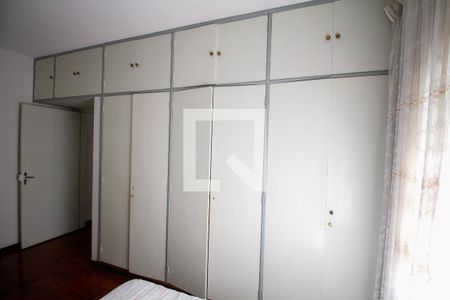 Casa à venda com 250m², 3 quartos e 4 vagasQuarto 3