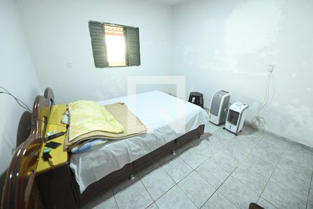 Quarto 1 de casa para alugar com 3 quartos, 127m² em Jardim Vitória, Goiânia