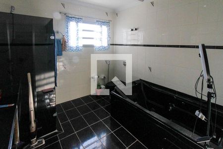 Casa para alugar com 183m², 3 quartos e 3 vagasBanheiro da Suíte