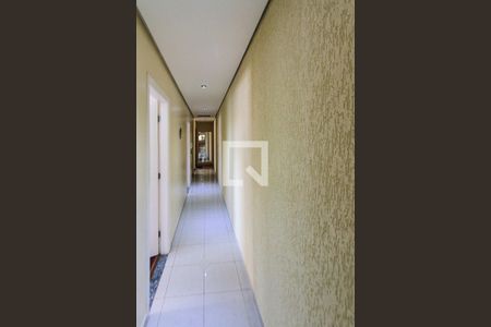 Casa para alugar com 183m², 3 quartos e 3 vagasCorredor