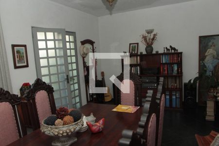 Sala de casa para alugar com 3 quartos, 290m² em Ouro Preto, Belo Horizonte