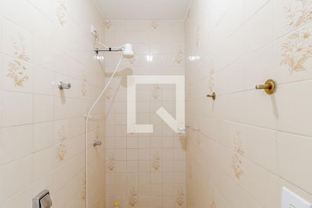 Banheiro de casa para alugar com 1 quarto, 50m² em Parque Fongaro, São Paulo