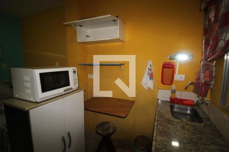 Cozinha de kitnet/studio para alugar com 1 quarto, 40m² em Vila do Castelo, São Paulo