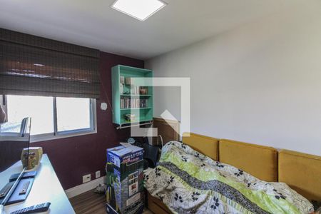 Apartamento à venda com 99m², 3 quartos e 2 vagasQuarto 2