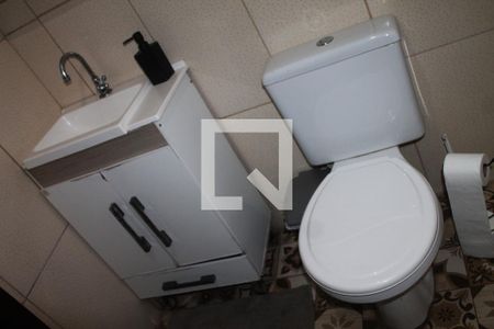 Casa à venda com 140m², 3 quartos e 4 vagas Casa à venda com 140m², 3 quartos e 4 vagasBanheiro