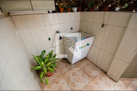 Casa à venda com 304m², 4 quartos e 3 vagasÁrea de Serviço 2