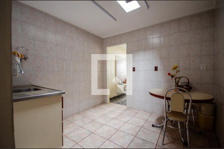 Casa à venda com 304m², 4 quartos e 3 vagasCozinha - casa 1