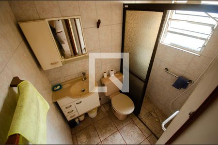 Casa à venda com 304m², 4 quartos e 3 vagasBanheiro - casa 1