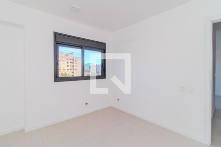 Quarto 2 de apartamento à venda com 2 quartos, 58m² em Santana, Porto Alegre
