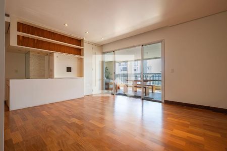 Sala de apartamento à venda com 3 quartos, 155m² em Vila Madalena, São Paulo