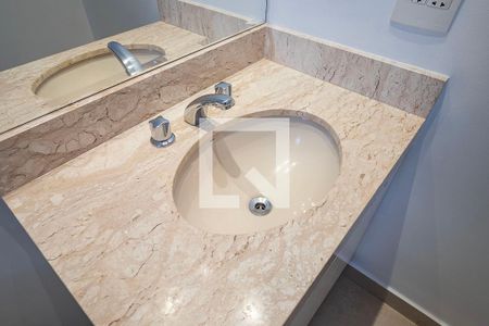 Apartamento à venda com 155m², 3 quartos e 3 vagasSuíte 3 - Banheiro