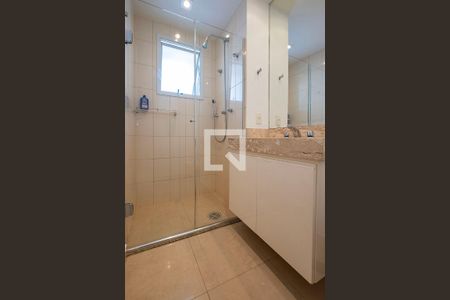 Apartamento à venda com 155m², 3 quartos e 3 vagasSuíte 2 - Banheiro