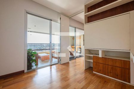 Sala de TV de apartamento à venda com 3 quartos, 155m² em Vila Madalena, São Paulo