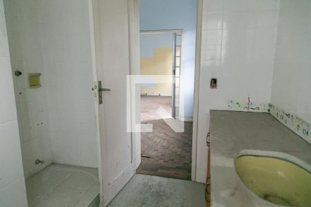 Casa para alugar com 250m², 3 quartos e 5 vagasBanheiro do Quarto 1