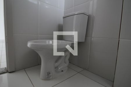 Banheiro de apartamento para alugar com 1 quarto, 33m² em Vila Formosa, São Paulo