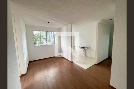 Sala de apartamento para alugar com 2 quartos, 76m² em Diamante (barreiro), Belo Horizonte