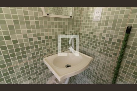 Casa para alugar com 35m², 1 quarto e sem vaga Casa para alugar com 35m², 1 quarto e sem vagaBanheiro